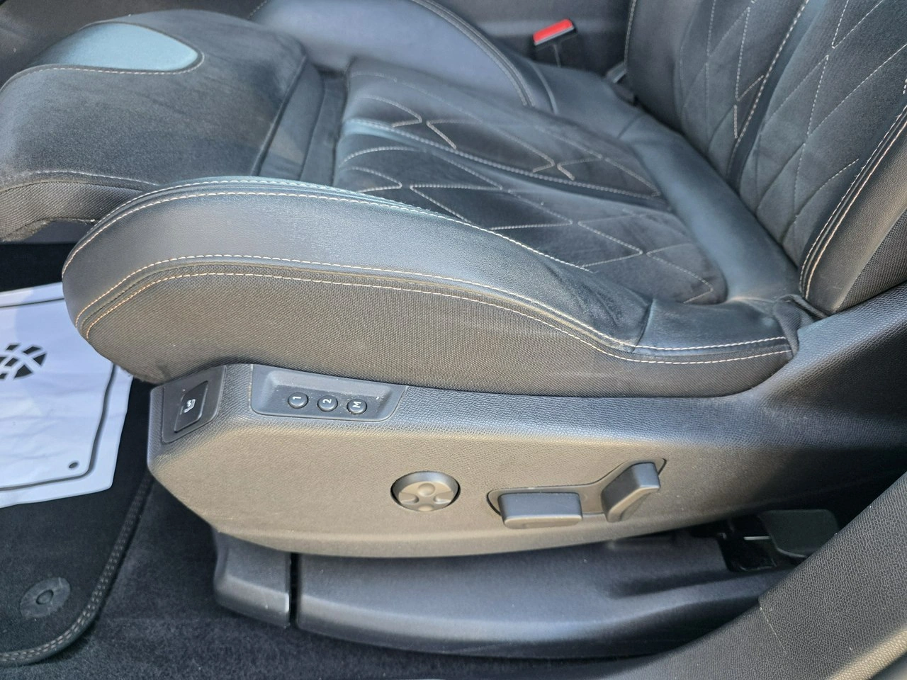 Peugeot 3008 - Zdjęcie 15