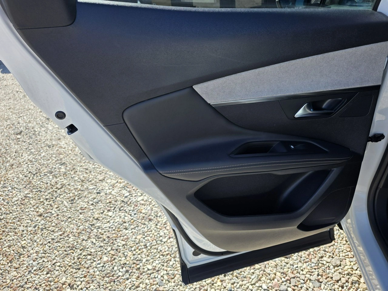 Peugeot 3008 - Zdjęcie 25