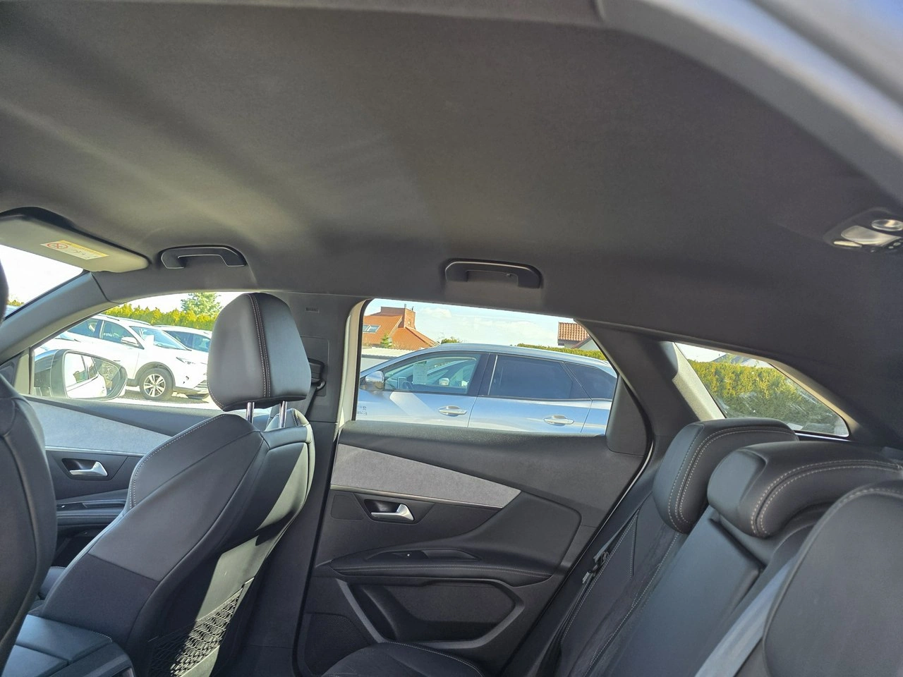 Peugeot 3008 - Zdjęcie 36