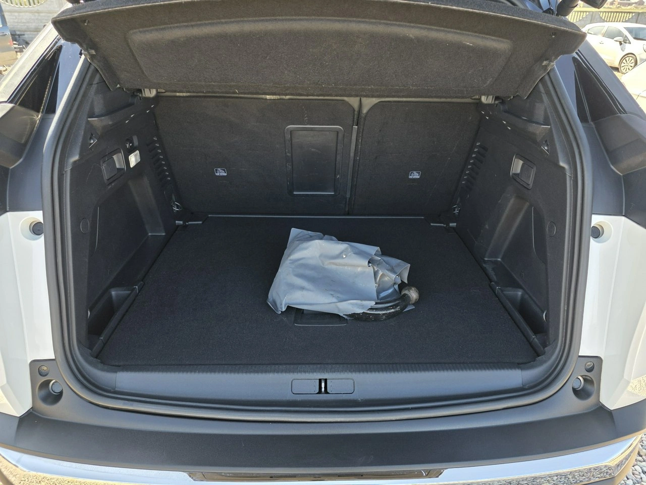 Peugeot 3008 - Zdjęcie 9