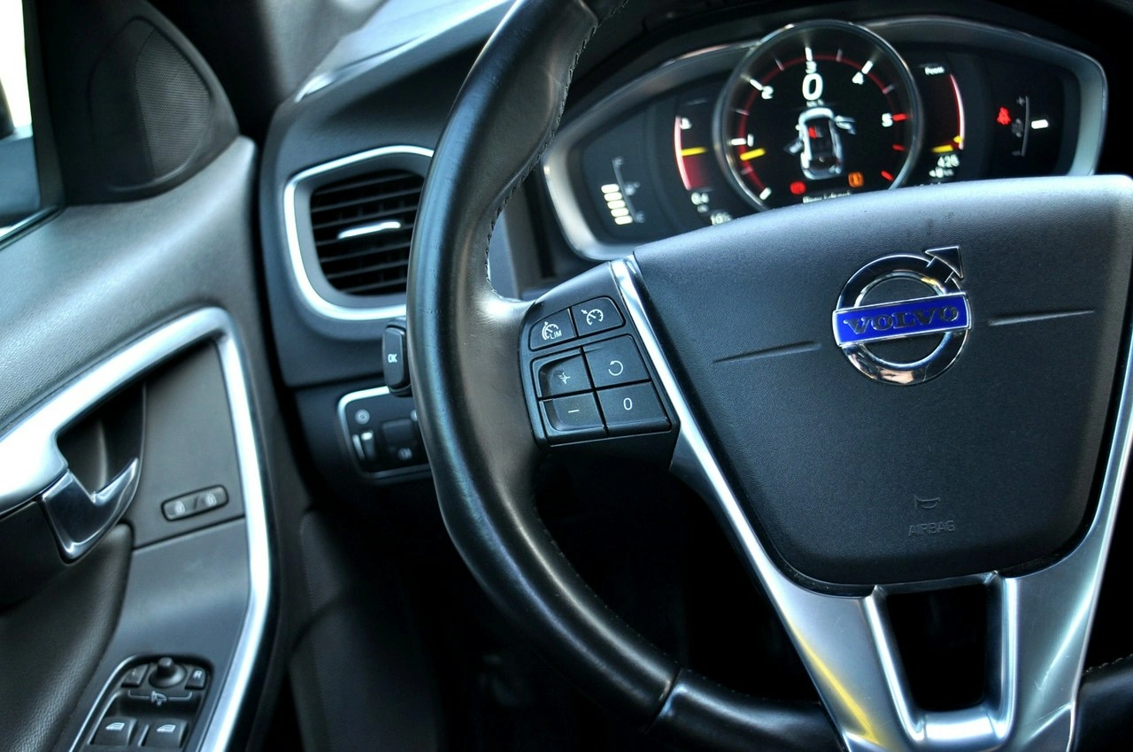 Volvo V60 - Zdjęcie 14