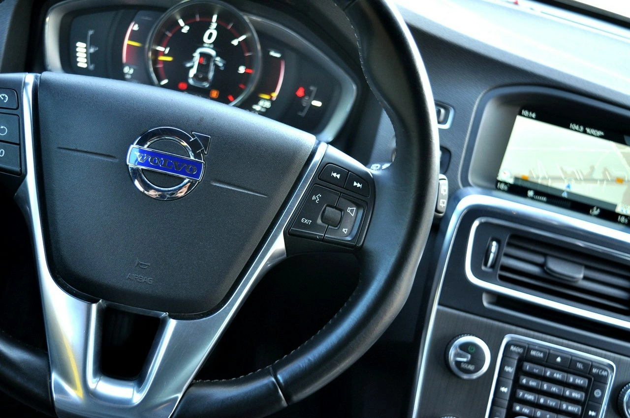 Volvo V60 - Zdjęcie 15