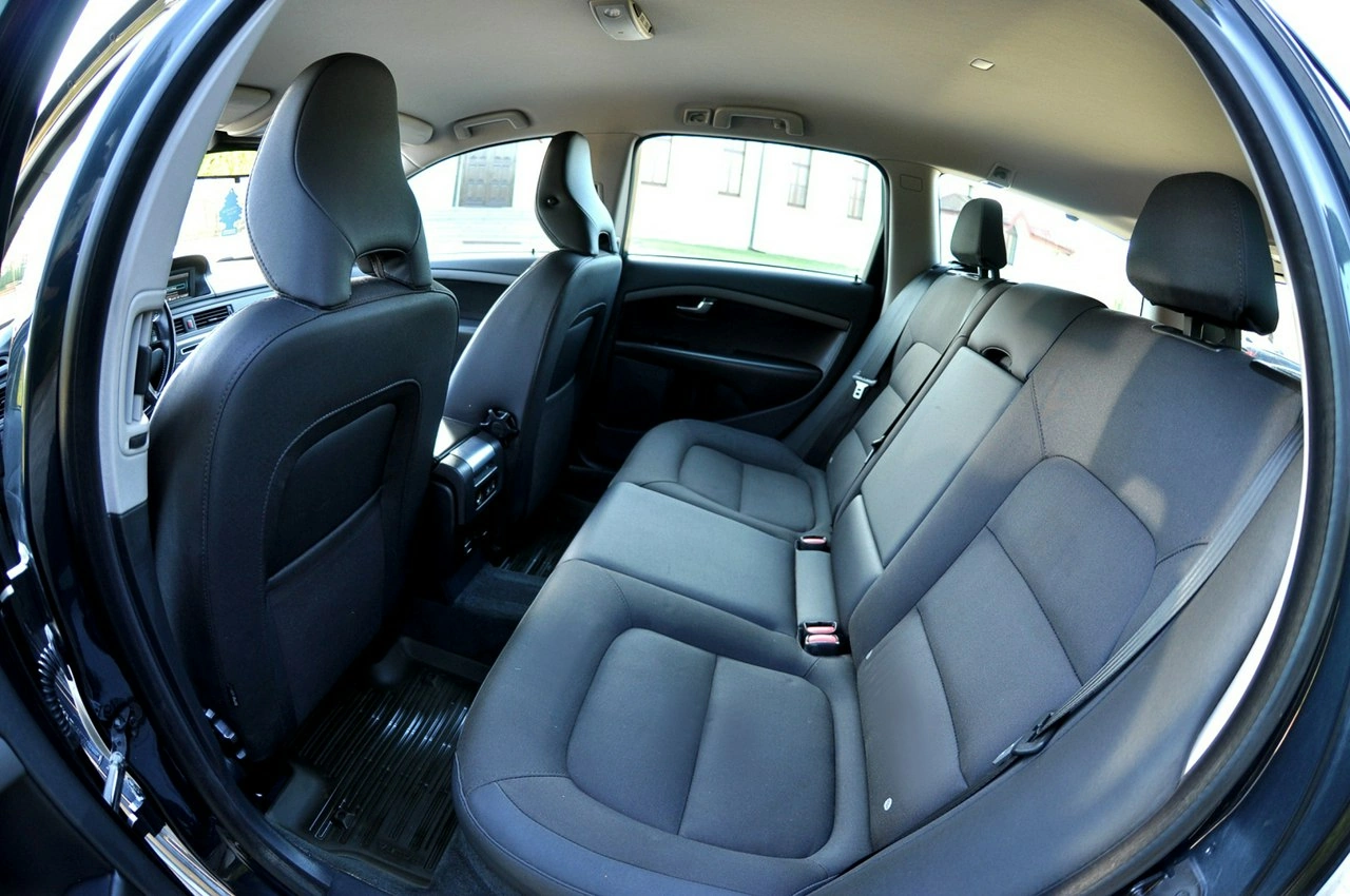Volvo V70 - Zdjęcie 9