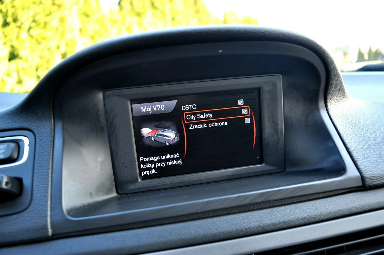 Volvo V70 - Zdjęcie 19