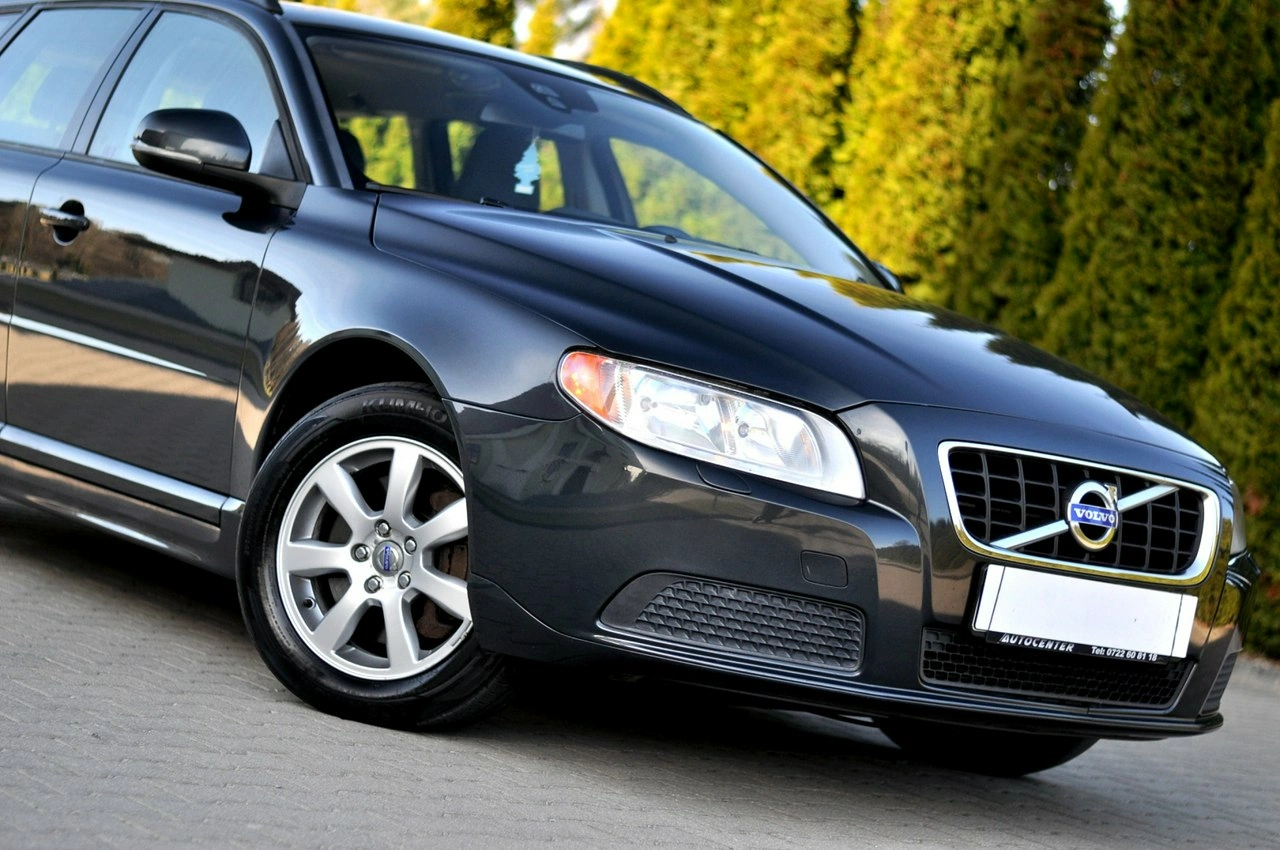 Volvo V70 - Zdjęcie 23