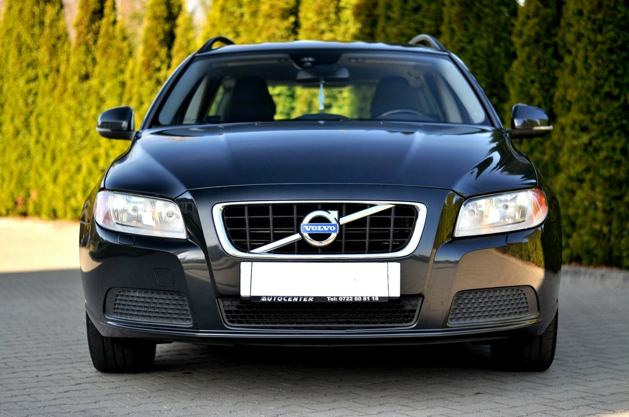 Volvo V70 - Zdjęcie 28