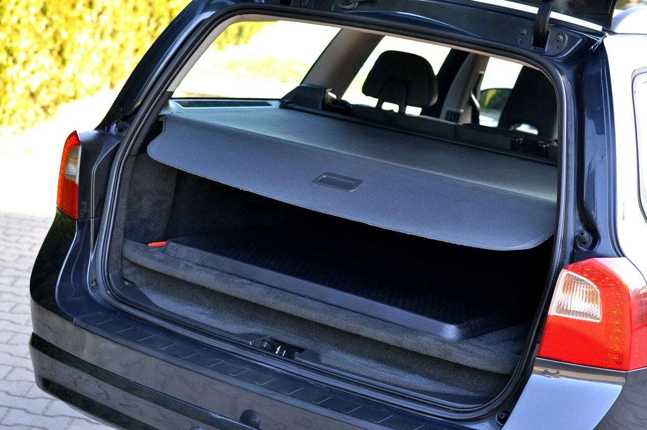 Volvo V70 - Zdjęcie 30