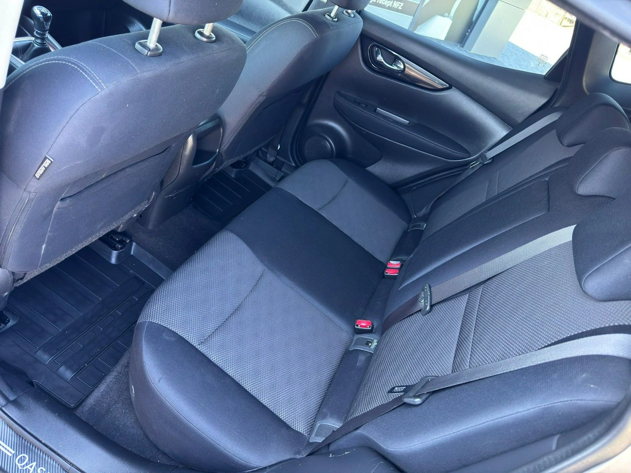 Nissan Qashqai - Zdjęcie 16