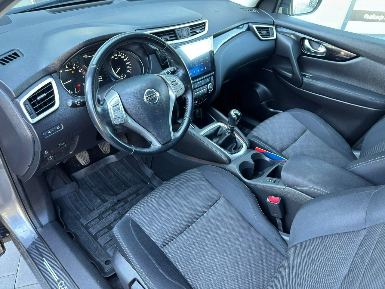 Nissan Qashqai - Zdjęcie 21