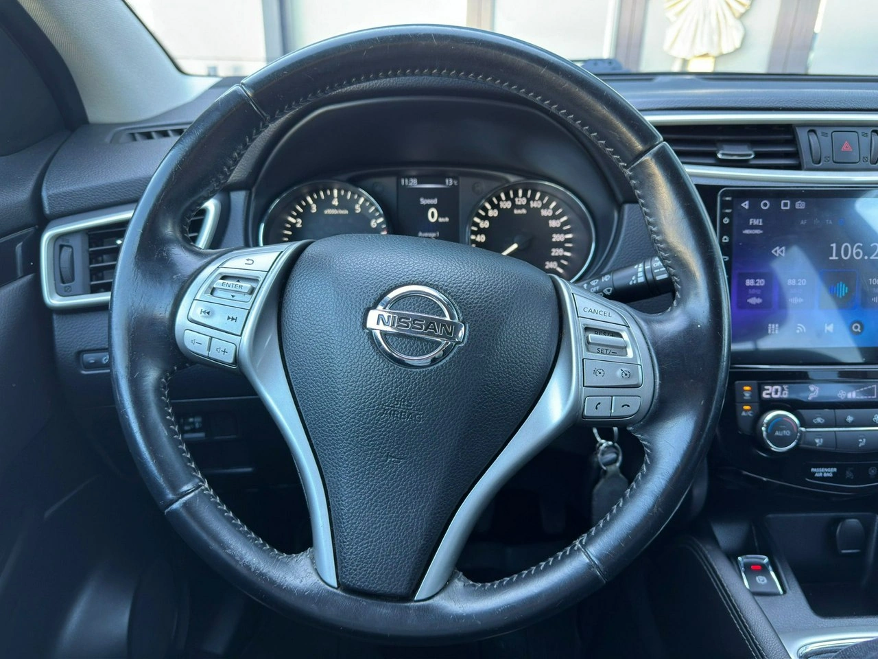 Nissan Qashqai - Zdjęcie 4