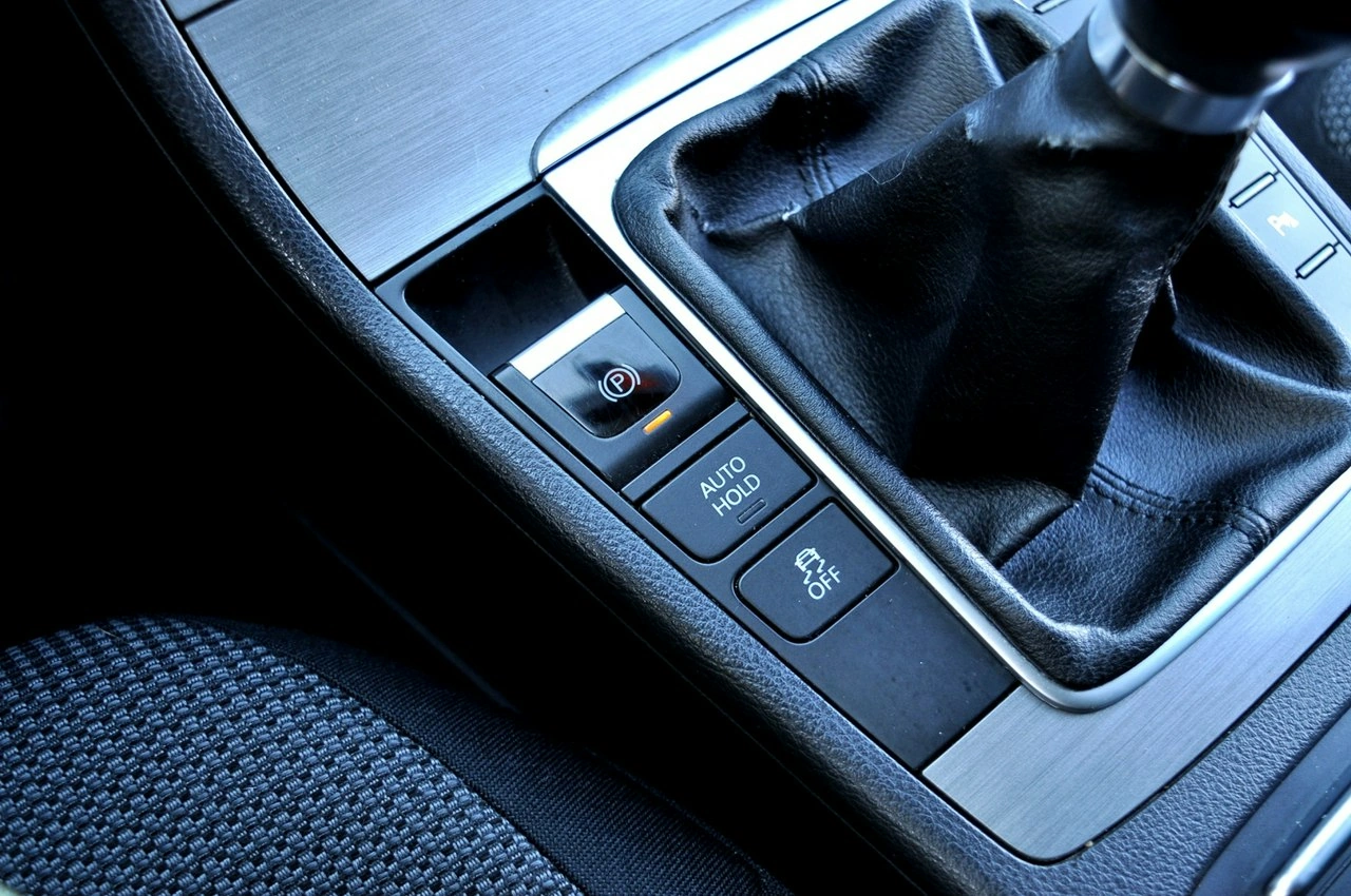 Volkswagen Passat - Zdjęcie 16