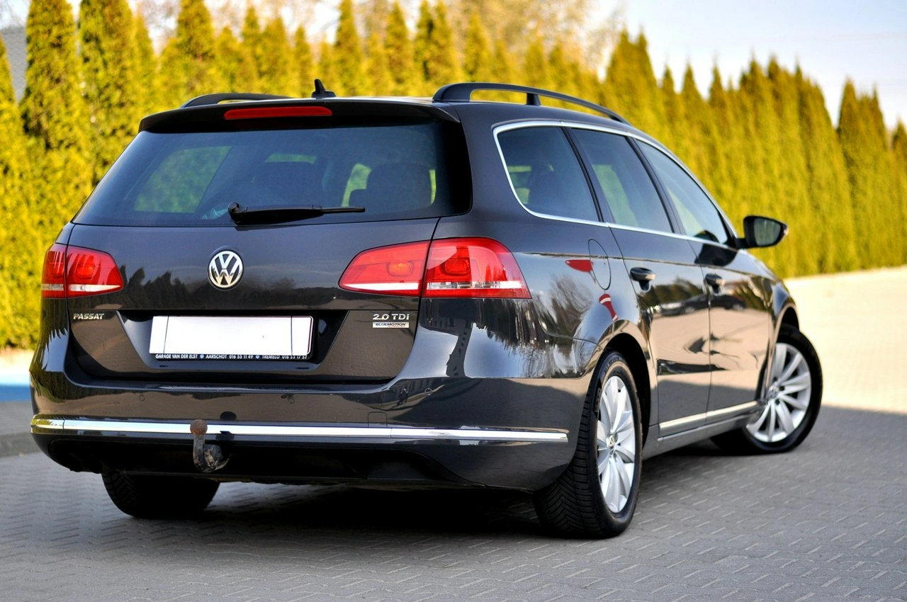 Volkswagen Passat - Zdjęcie 26