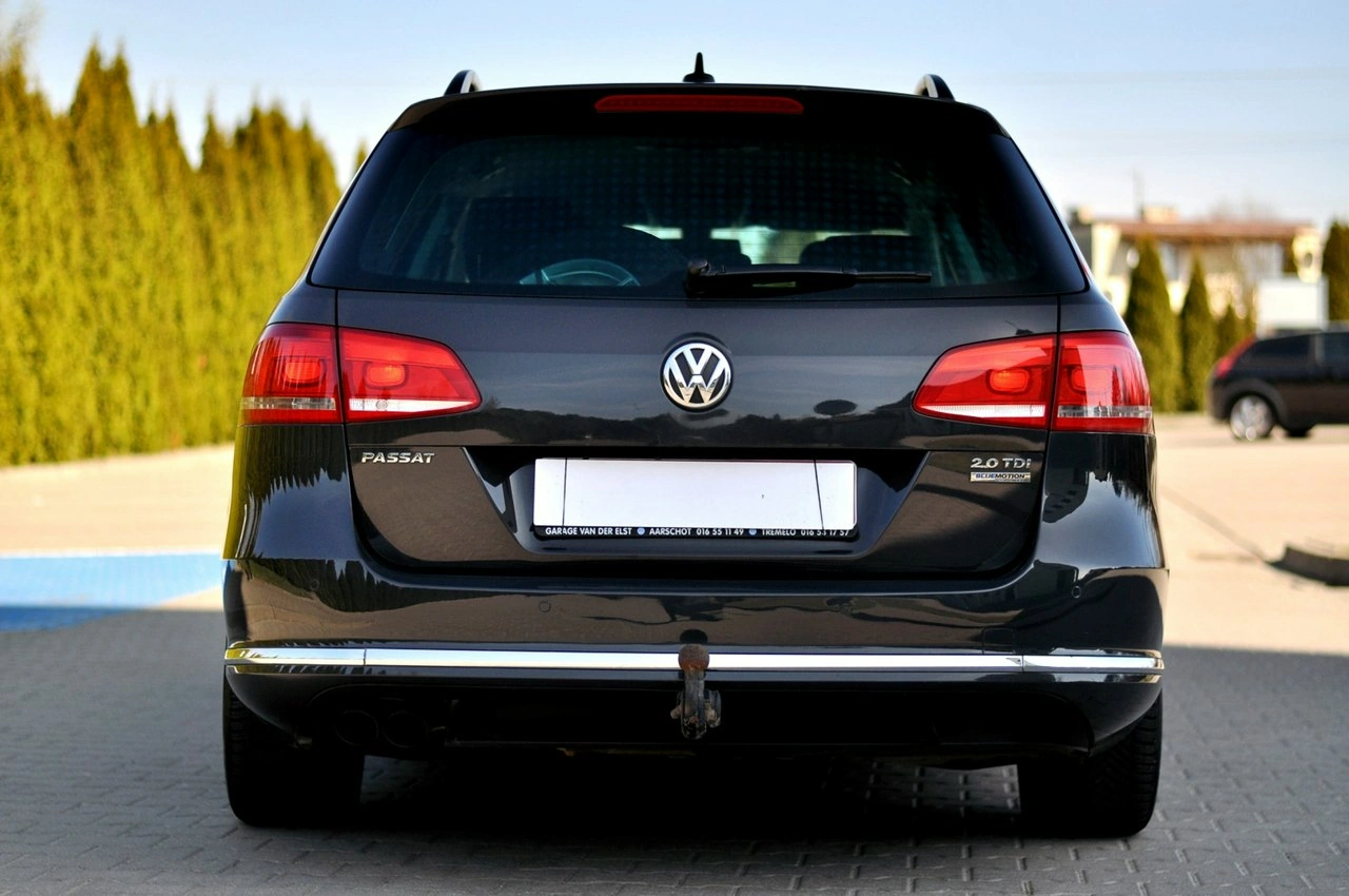 Volkswagen Passat - Zdjęcie 29