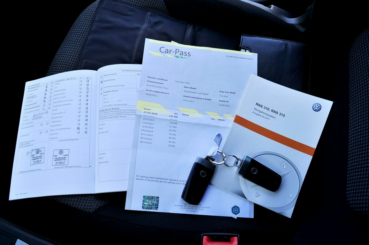 Volkswagen Passat - Zdjęcie 33