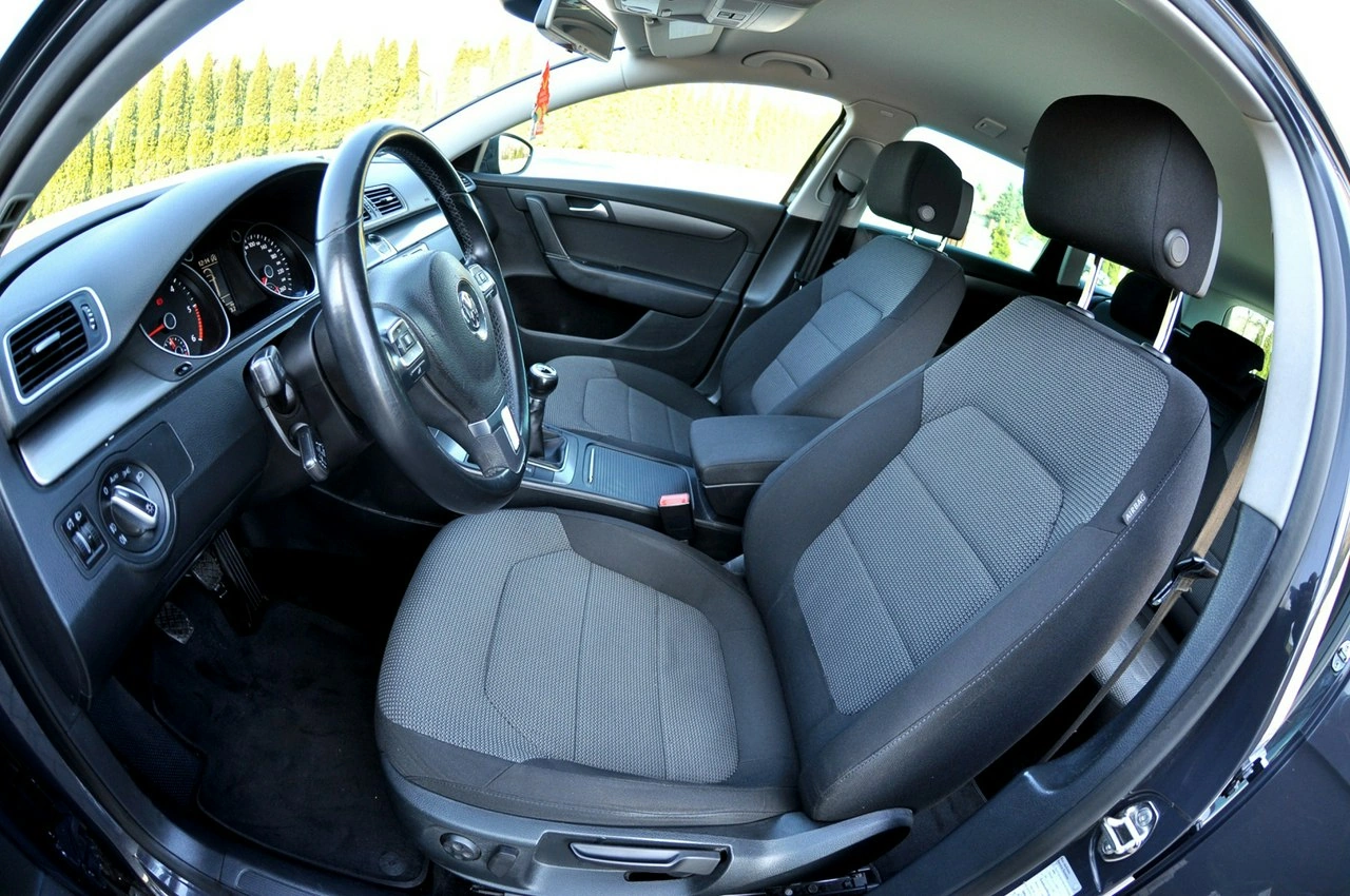 Volkswagen Passat - Zdjęcie 6