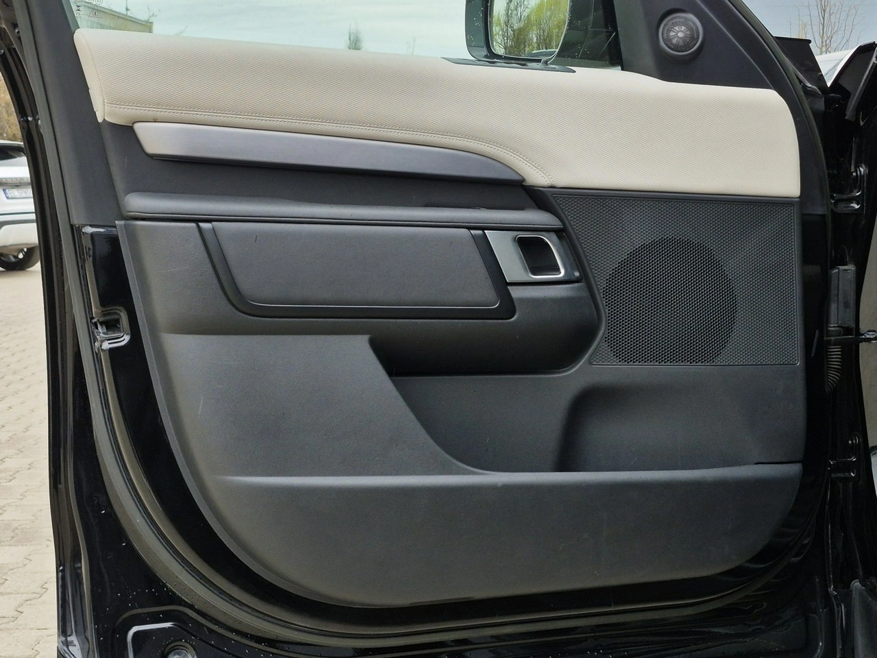 Land Rover Discovery - Zdjęcie 17