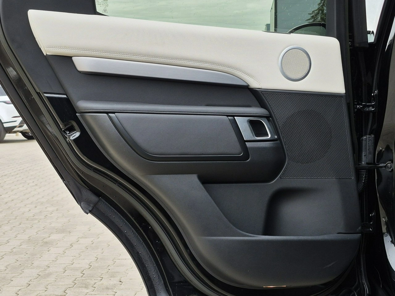 Land Rover Discovery - Zdjęcie 22