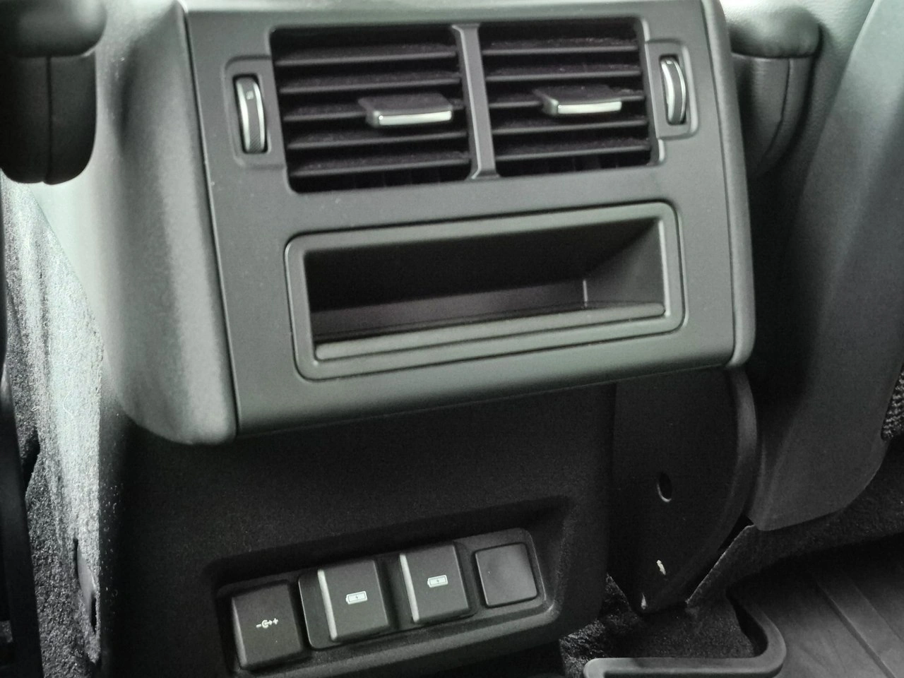 Land Rover Discovery - Zdjęcie 25