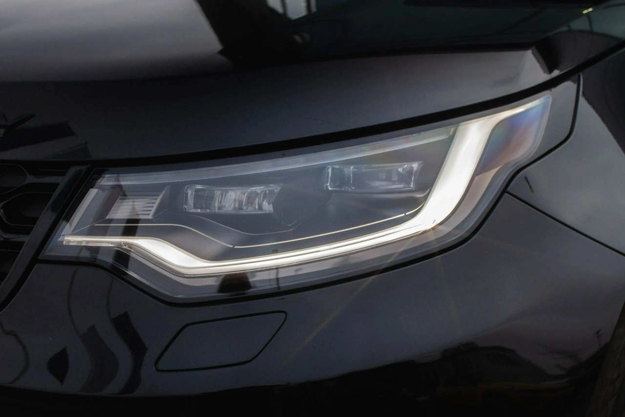 Land Rover Discovery - Zdjęcie 8