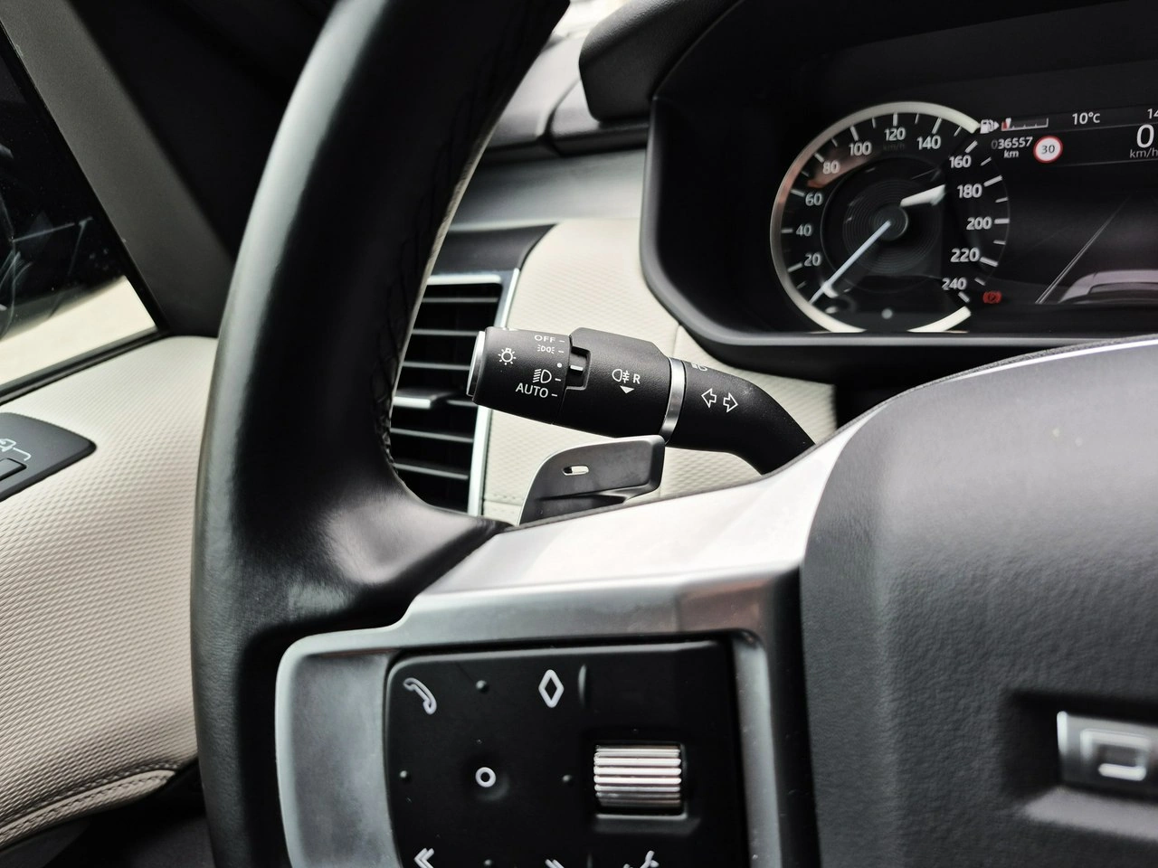 Land Rover Discovery - Zdjęcie 31