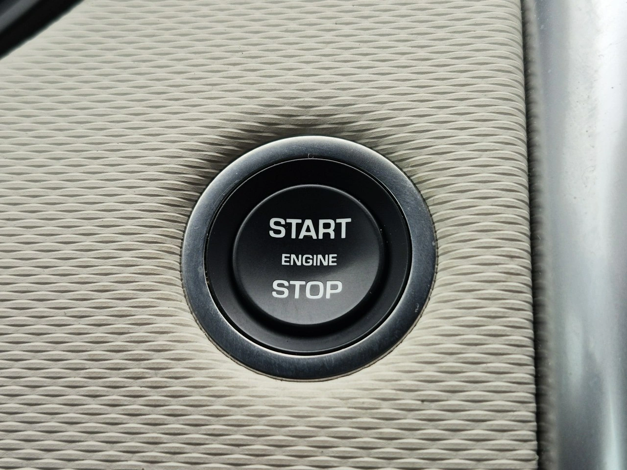 Land Rover Discovery - Zdjęcie 34