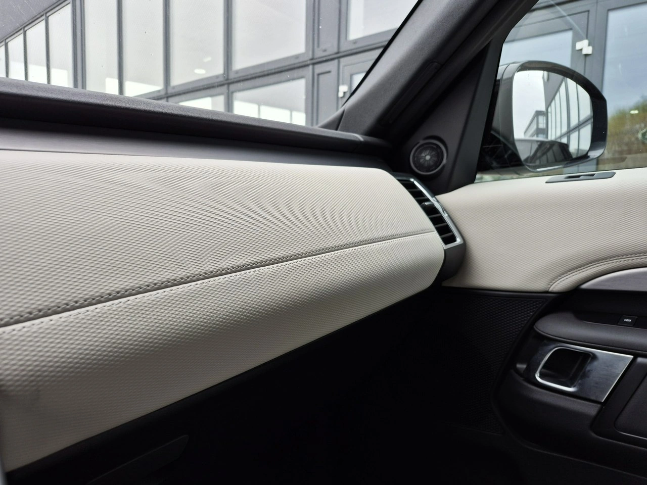 Land Rover Discovery - Zdjęcie 35