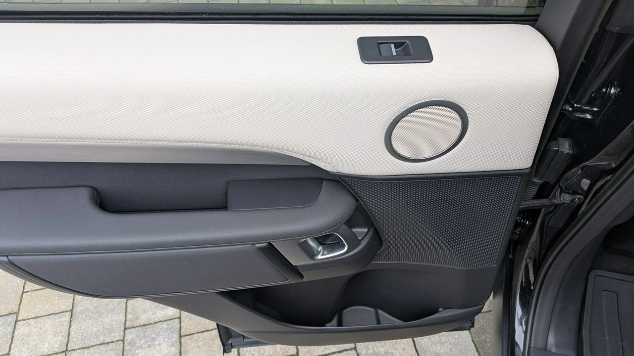 Land Rover Discovery - Zdjęcie 16