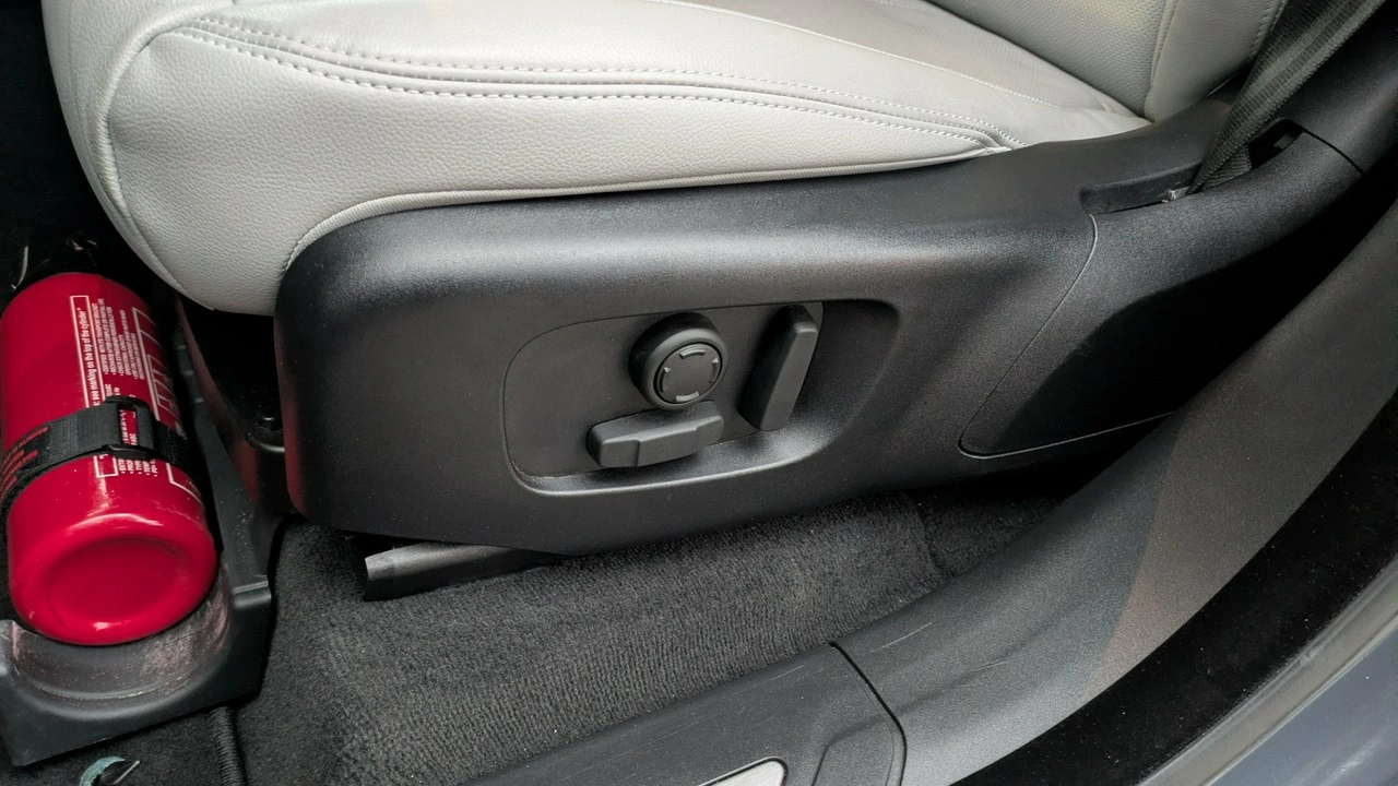 Land Rover Range Rover Velar - Zdjęcie 13