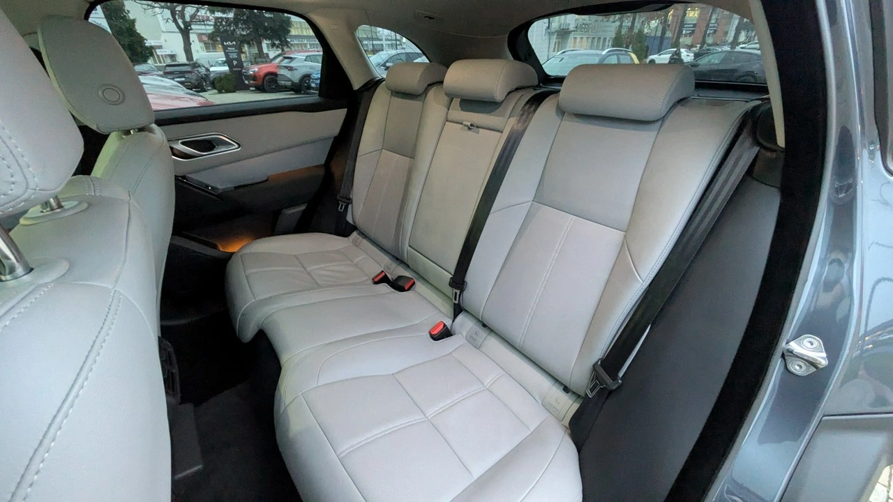 Land Rover Range Rover Velar - Zdjęcie 16