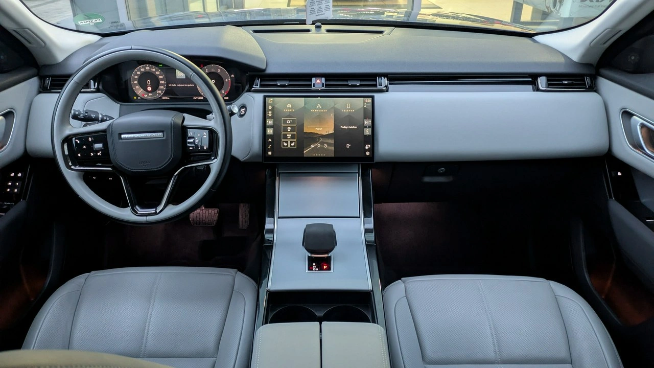 Land Rover Range Rover Velar - Zdjęcie 17