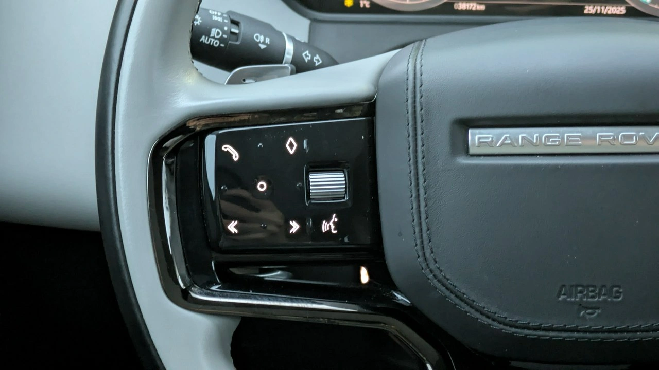 Land Rover Range Rover Velar - Zdjęcie 20