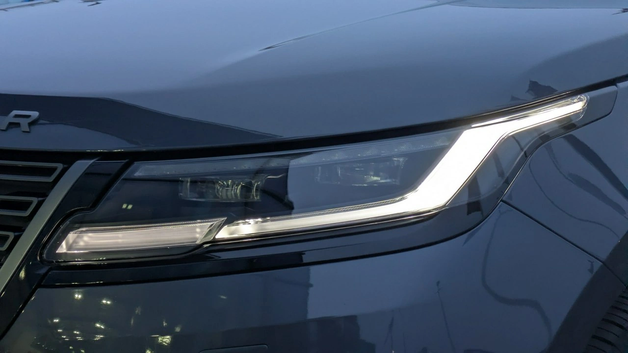 Land Rover Range Rover Velar - Zdjęcie 33