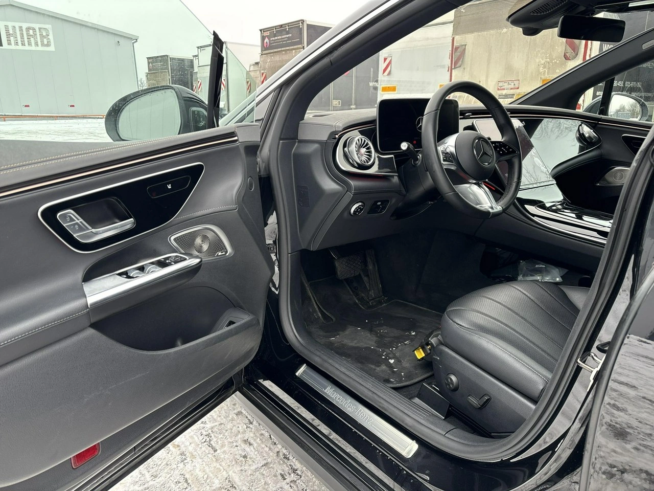 Mercedes EQE - Zdjęcie 9