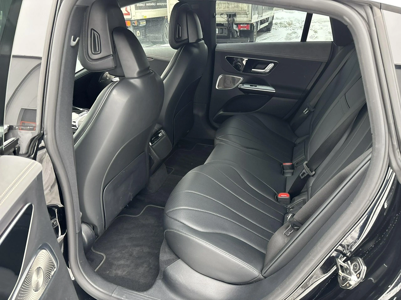 Mercedes EQE - Zdjęcie 11