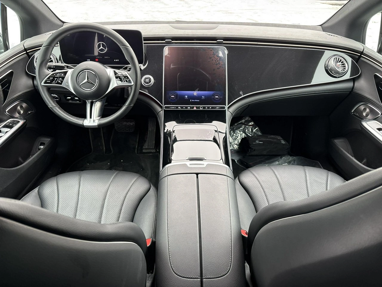 Mercedes EQE - Zdjęcie 13