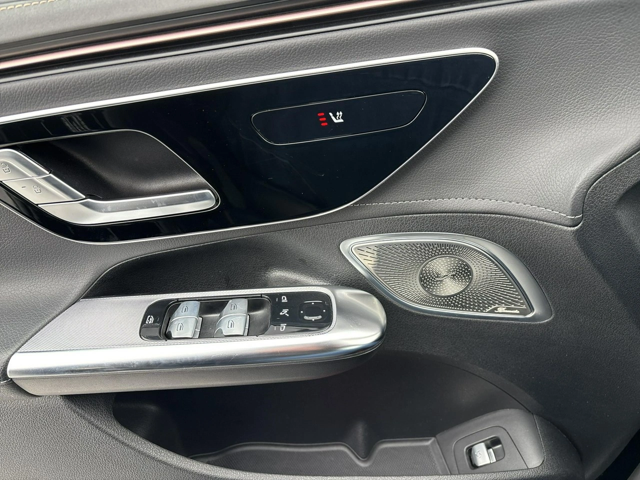 Mercedes EQE - Zdjęcie 27