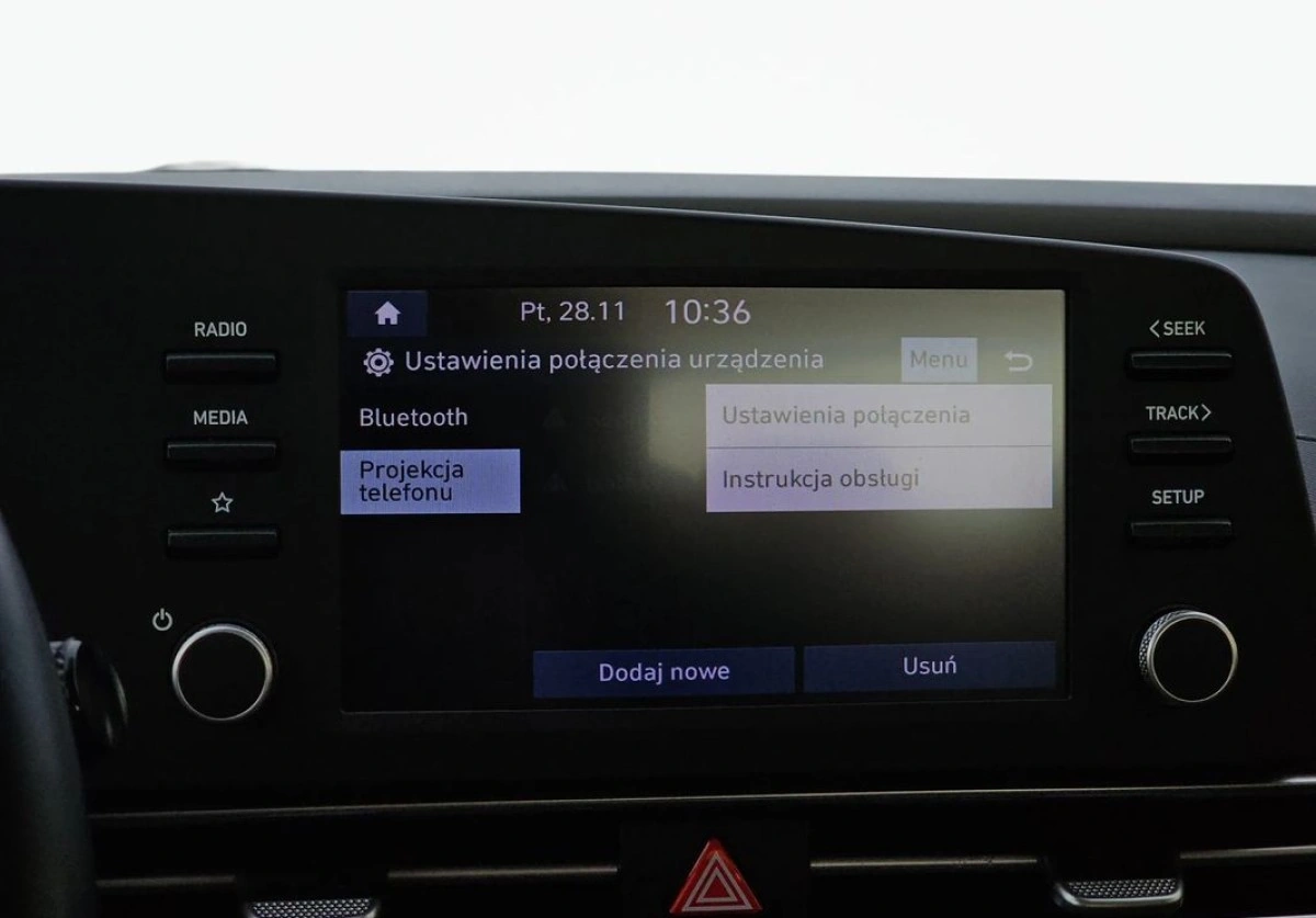 Hyundai Elantra - Zdjęcie 24