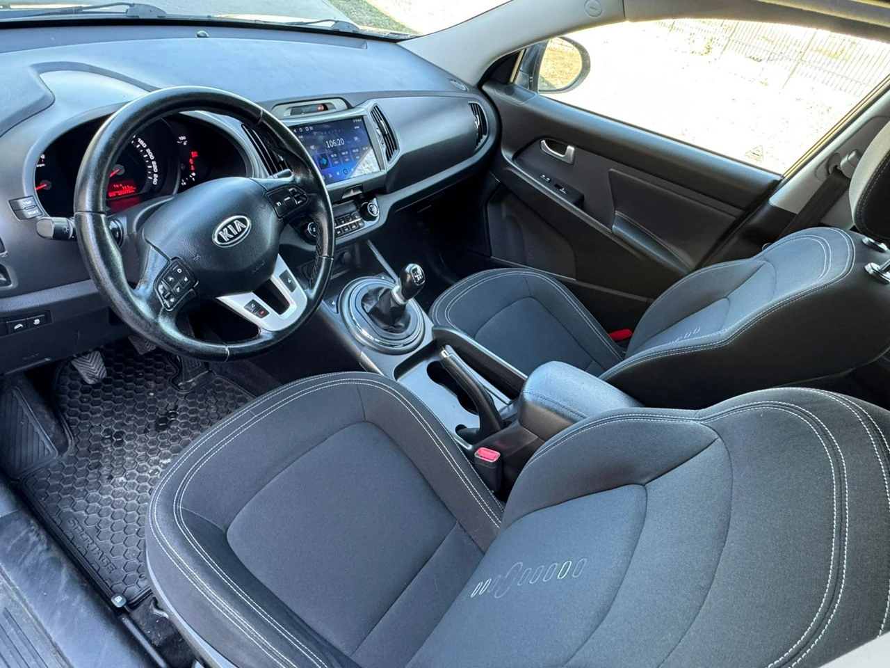 Kia Sportage - Zdjęcie 25