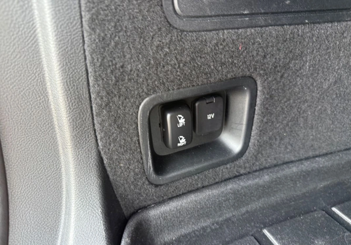 Ford Edge - Zdjęcie 19