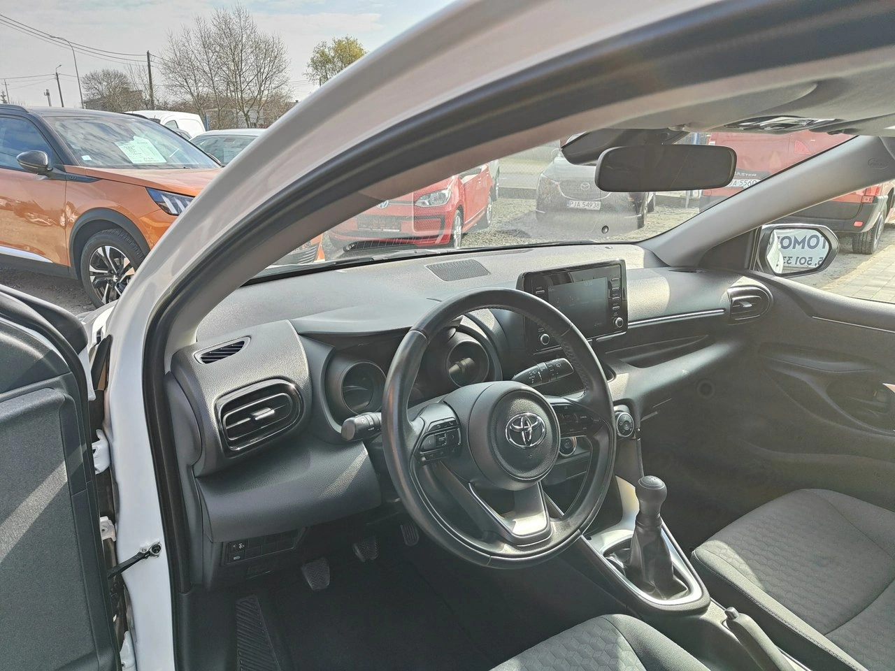 Toyota Yaris - Zdjęcie 6