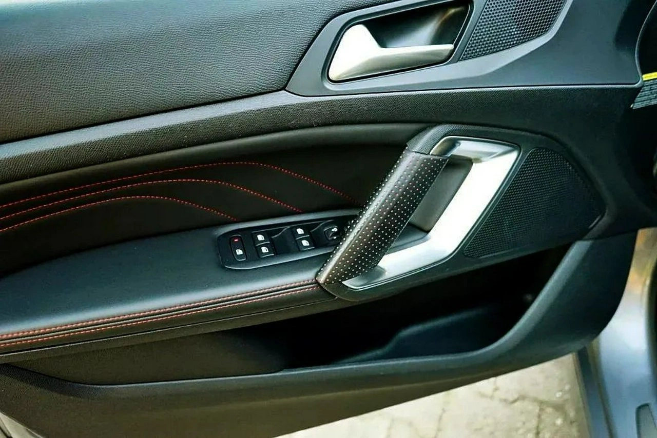 Peugeot 308 - Zdjęcie 16