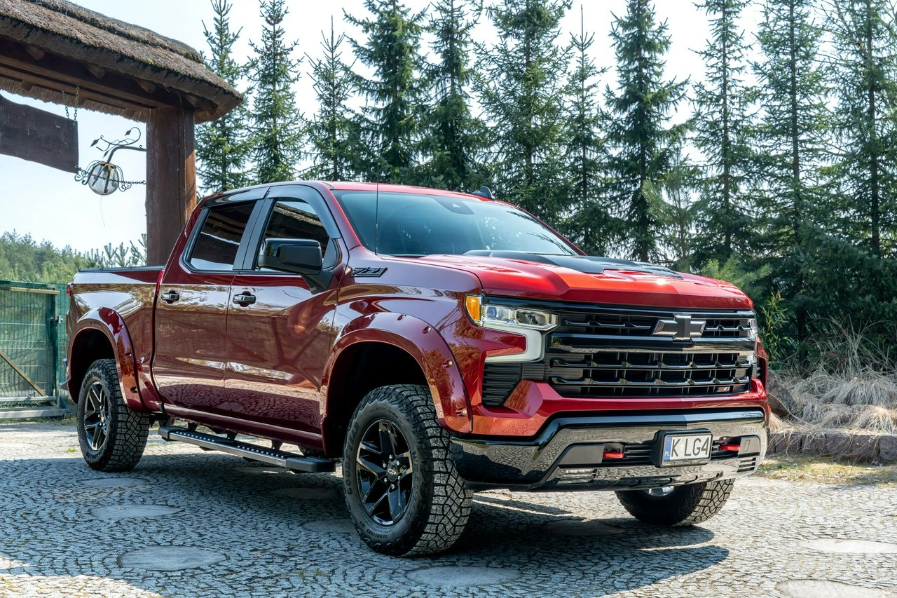 Chevrolet Silverado - Zdjęcie 9