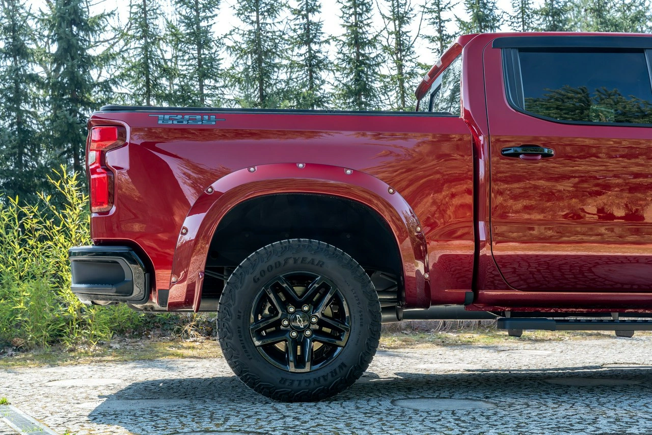 Chevrolet Silverado - Zdjęcie 16