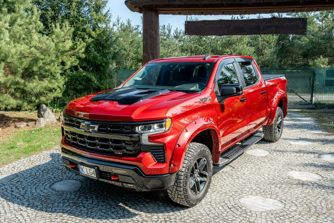 Chevrolet Silverado - Zdjęcie 20