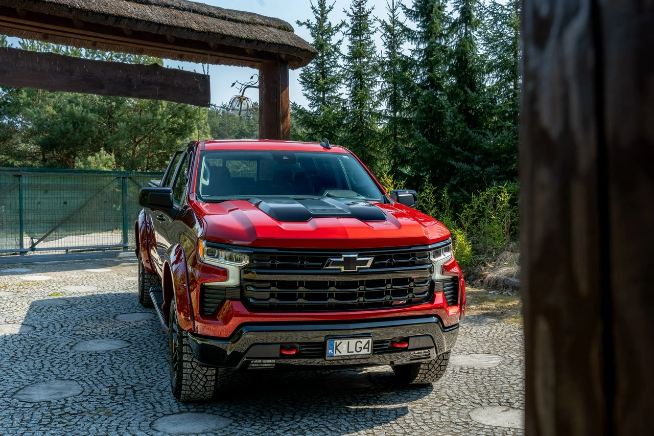 Chevrolet Silverado - Zdjęcie 29