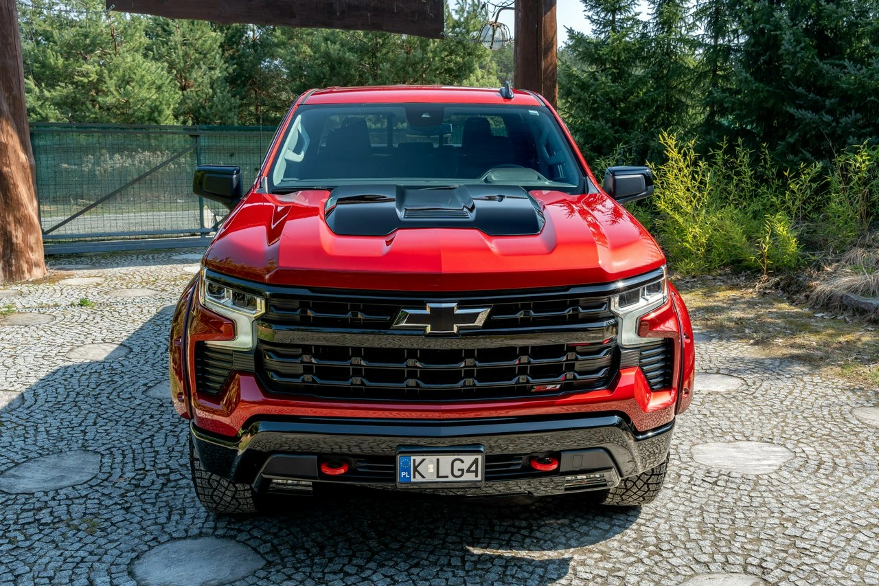 Chevrolet Silverado - Zdjęcie 4