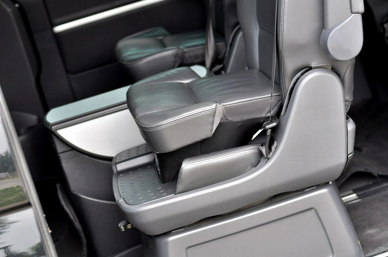 Volkswagen Multivan - Zdjęcie 14