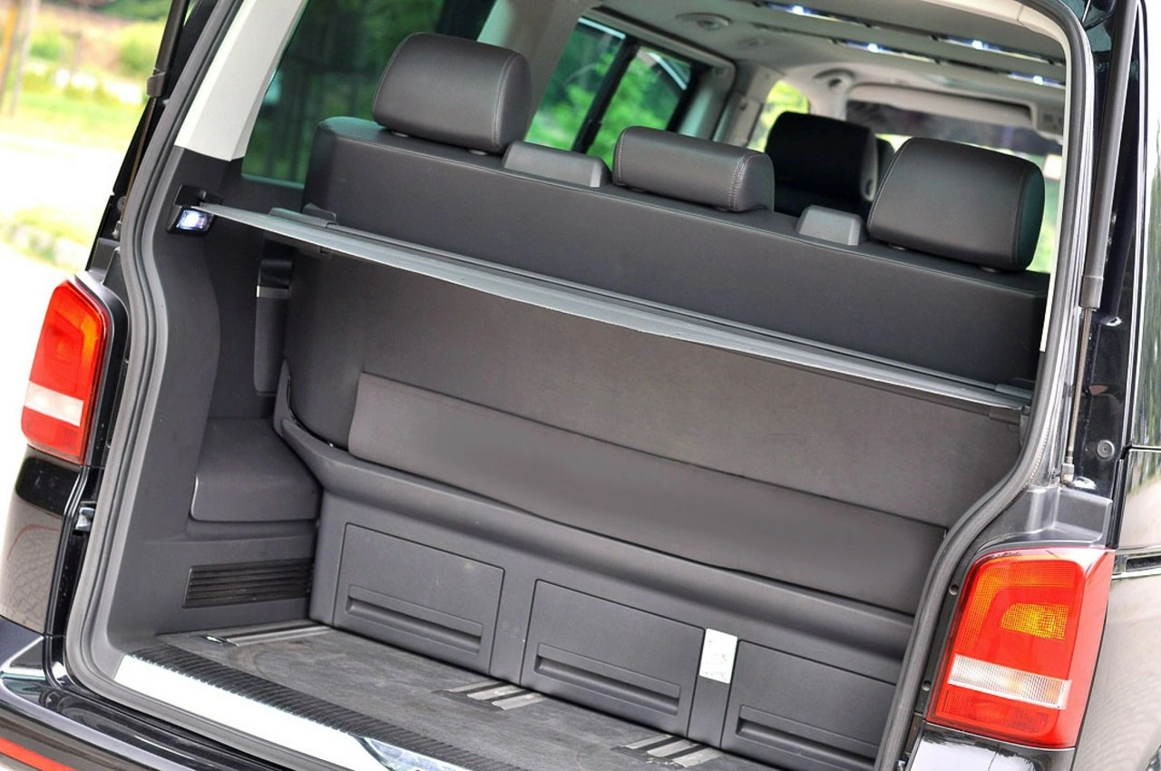 Volkswagen Multivan - Zdjęcie 16