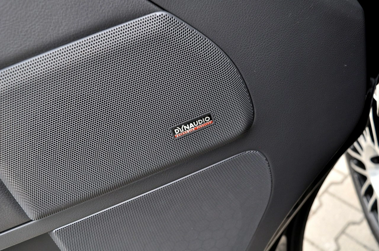 Volkswagen Multivan - Zdjęcie 25