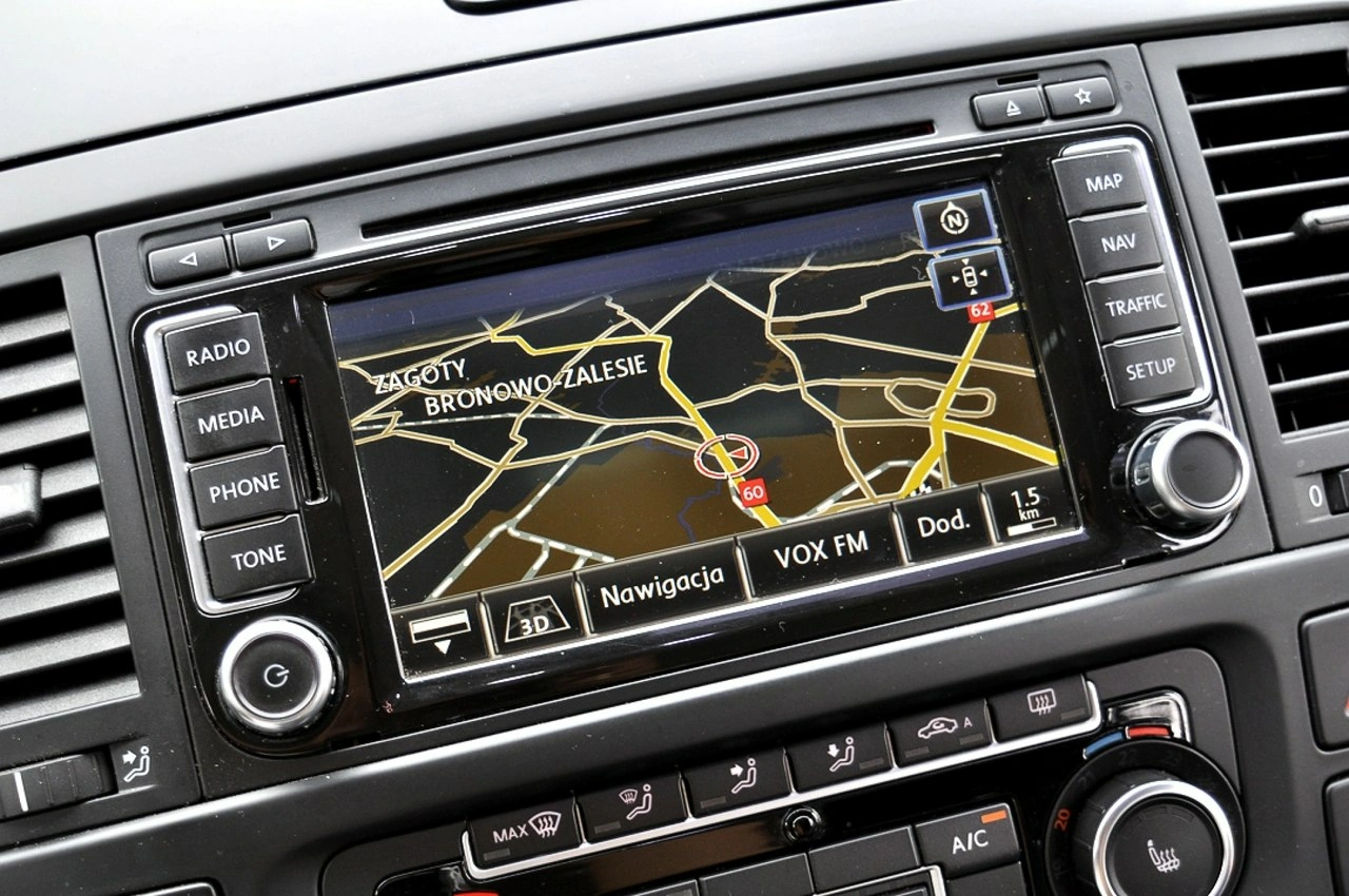 Volkswagen Multivan - Zdjęcie 39